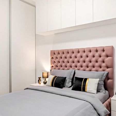 Bucharest Luxury Apartments Екстер'єр фото