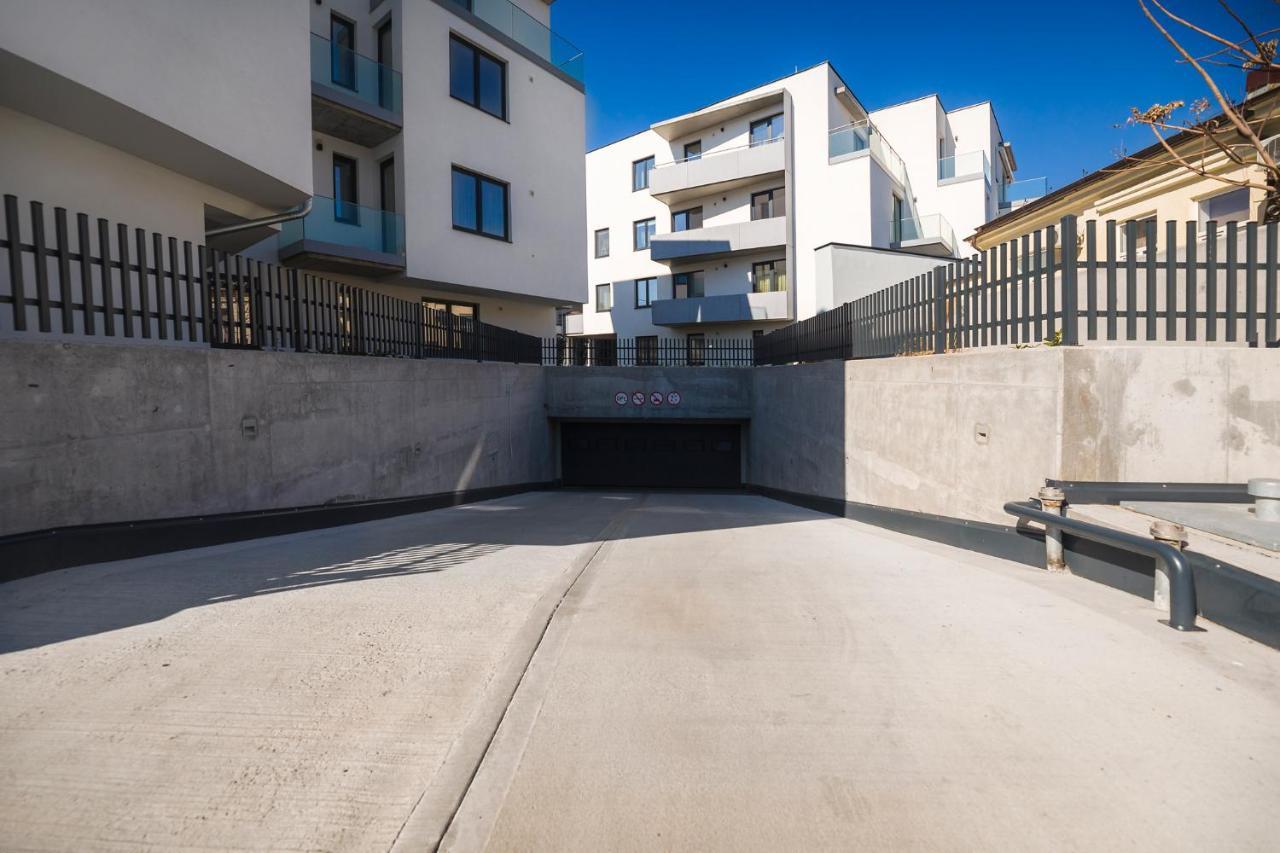 Bucharest Luxury Apartments Екстер'єр фото