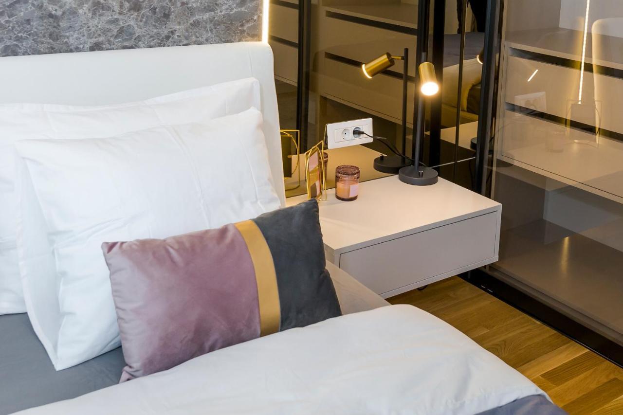 Bucharest Luxury Apartments Екстер'єр фото