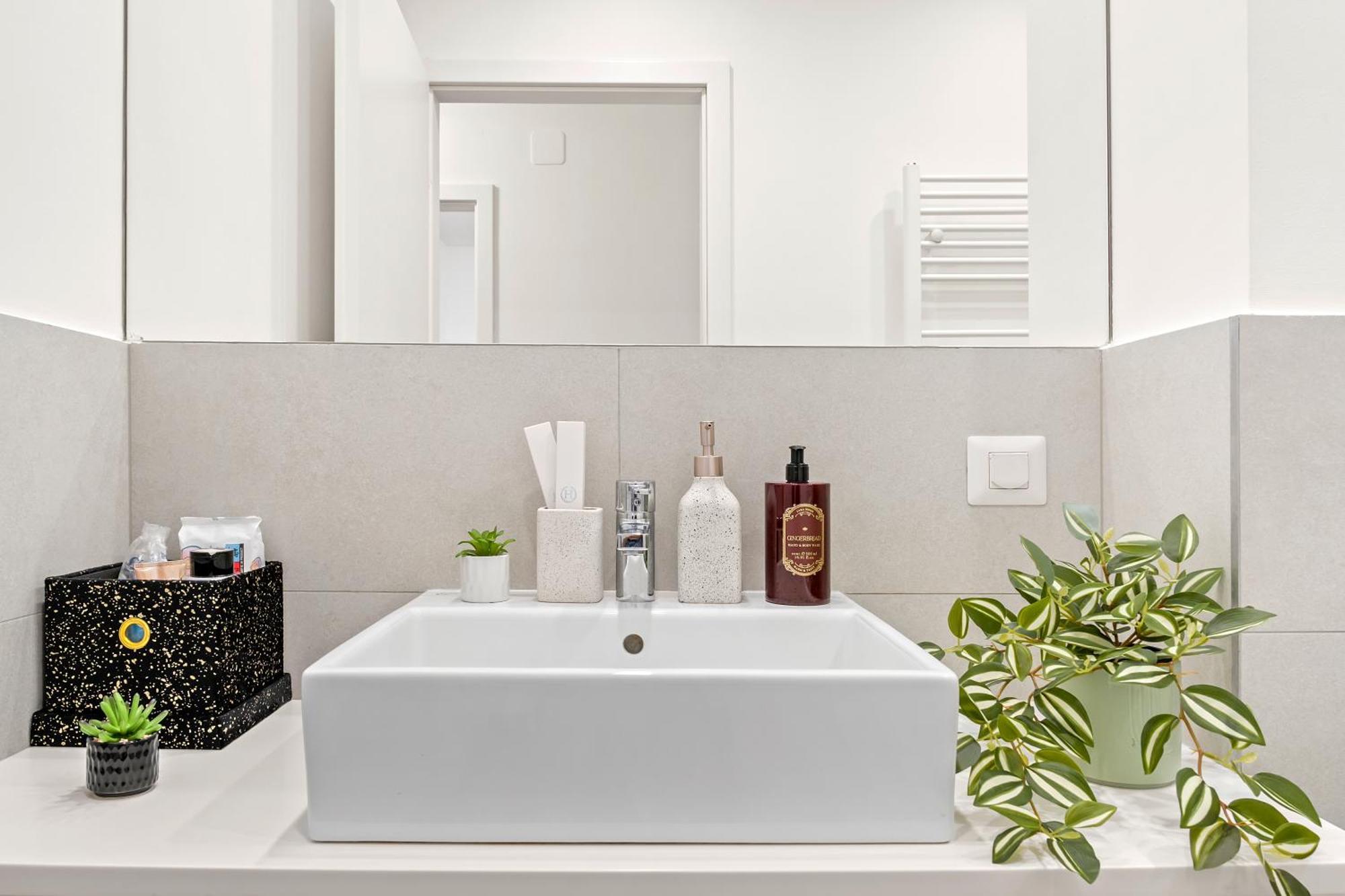 Bucharest Luxury Apartments Екстер'єр фото